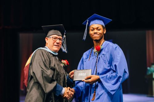 2022 Graduation Photos